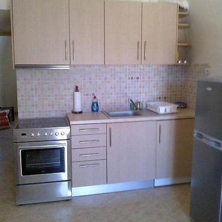 Anna Apartment Kastrisianika Ngoại thất bức ảnh